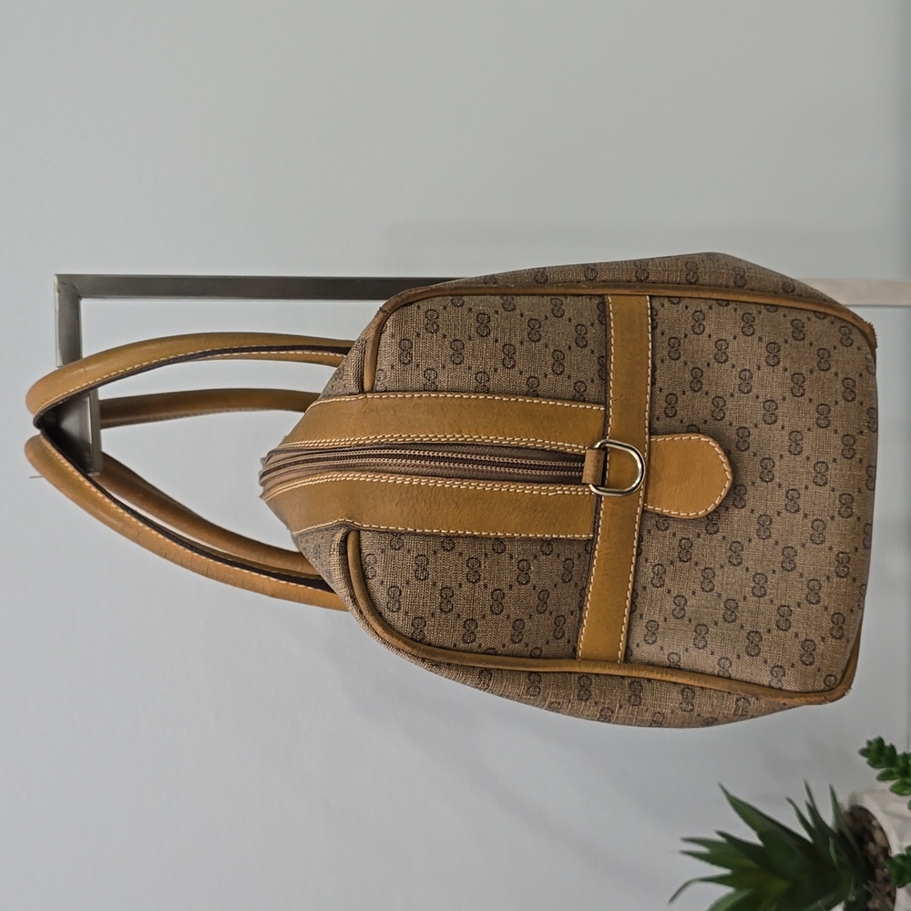 GUCCI - Vintage GG Supreme Boston Bag in Tan, PVC & Leather, with Sherry Line - Picture 7 of 17